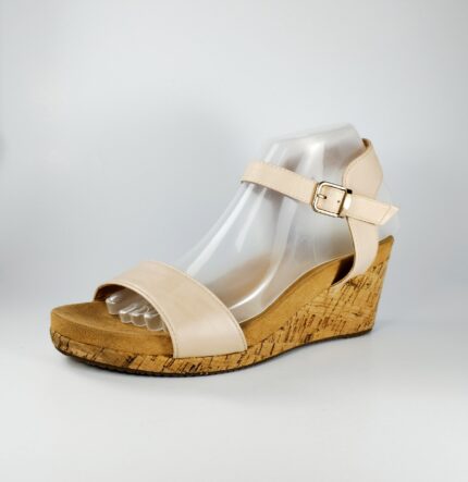 sandal thrift