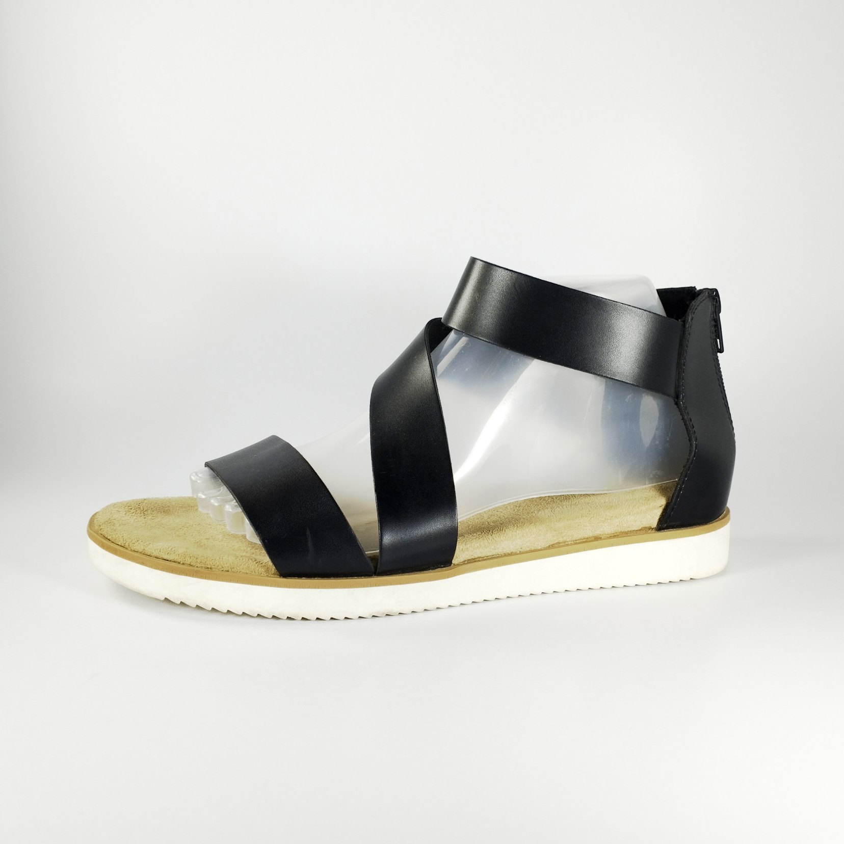 IMG_20250703_233924 Time and Tru | Shoes | Grey Faux Leather Gladiator Sandals 6 Low Wedge Comfort Sock Back Zip New |