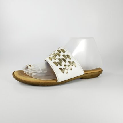 Born Sandal Flip flop Slide On Flat Ring Toe Thong White Women's Sizes 7 | eBay