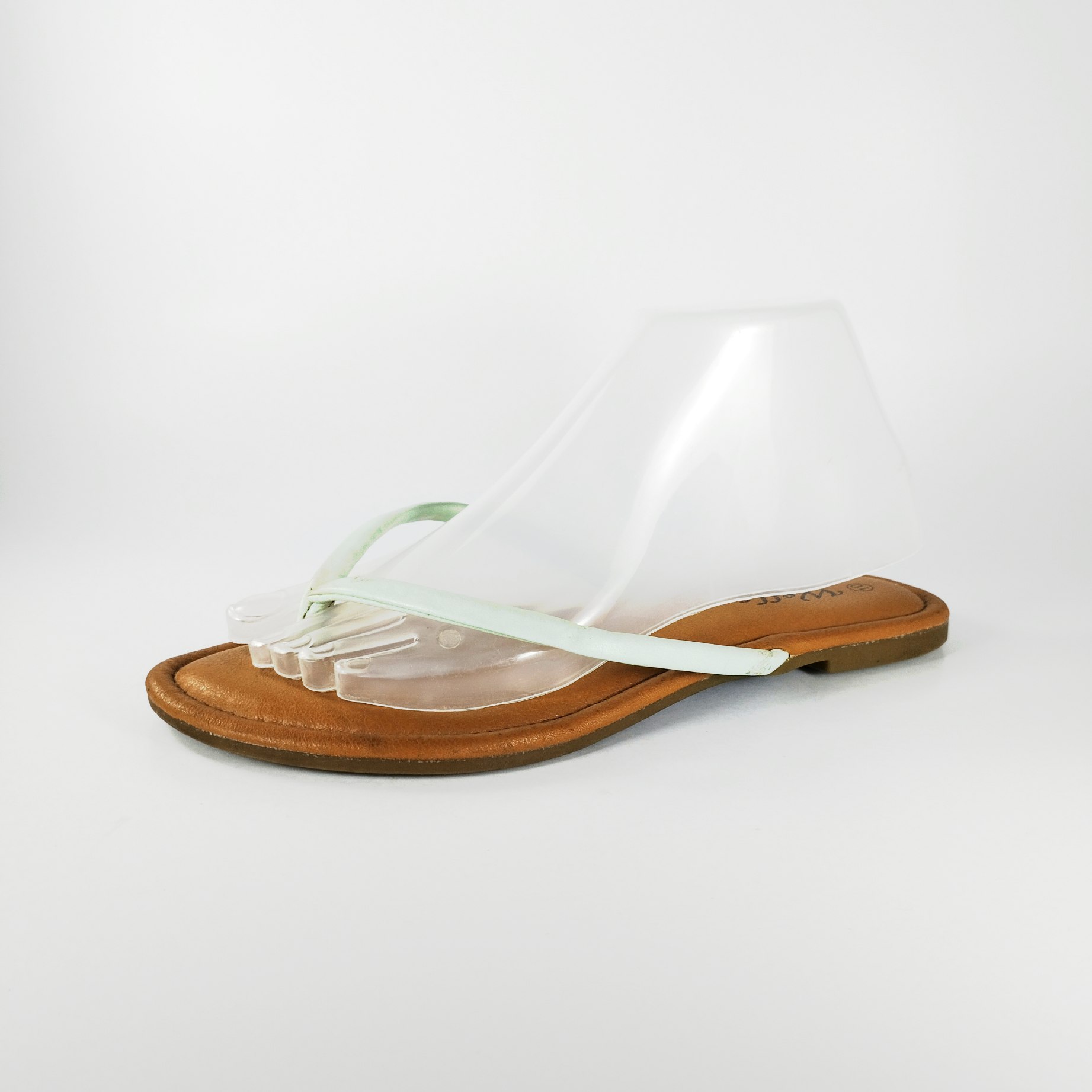 IMG_20250704_002427 White Thin Strap Thong Flip Flop Sandals Women's Size 43 US Size 11 | reborn heels